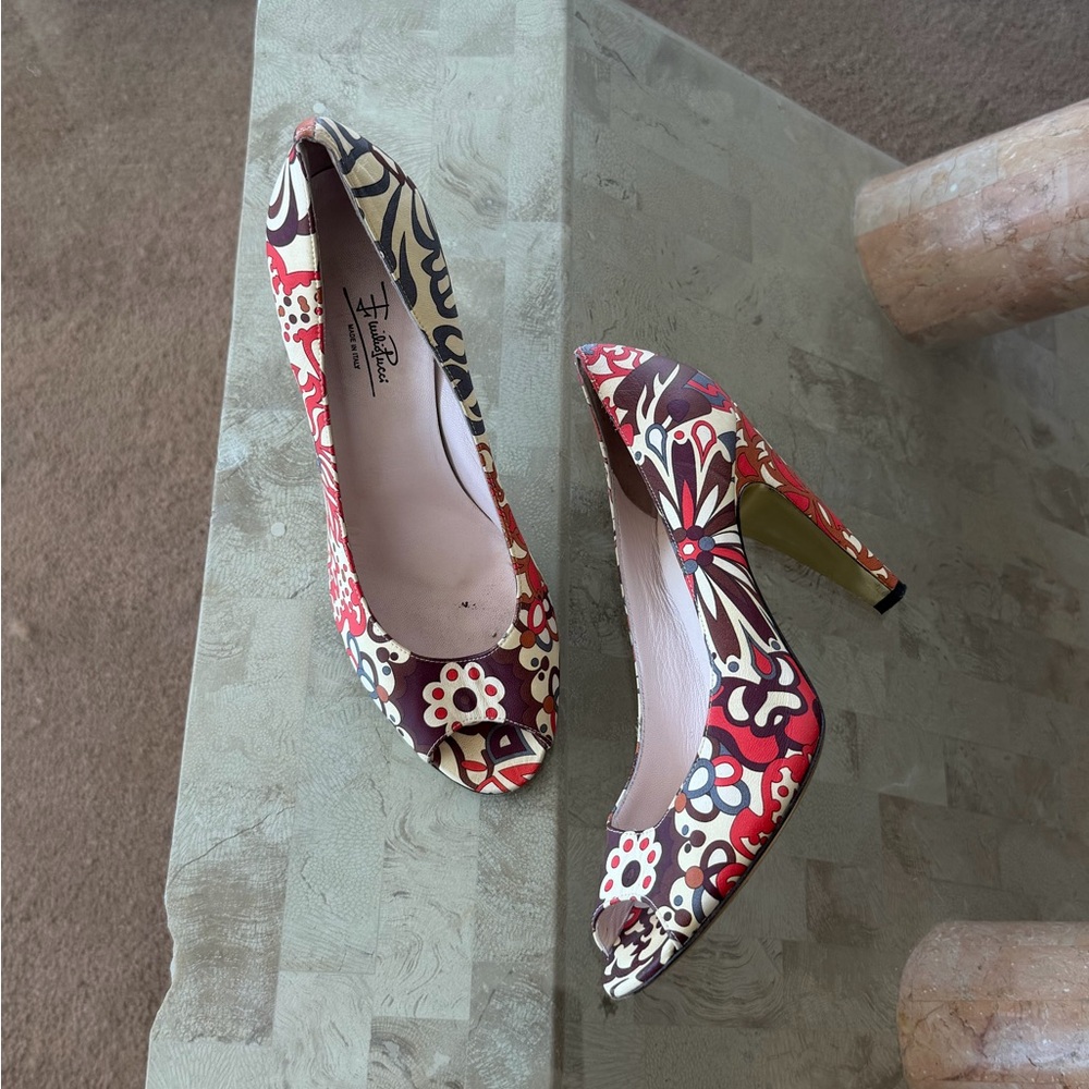 Vintage Emilio Pucci Printed Heels